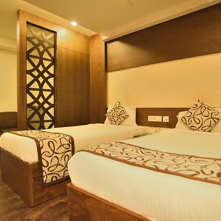 Sea Shell Residency Hotel Ченай Екстериор снимка